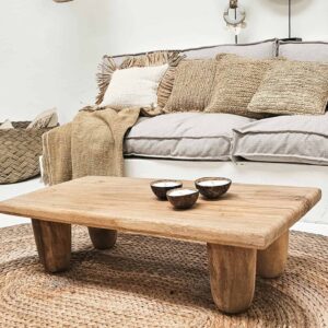 שולחן קפה בסגנון יפני – פשטות מלאת עומק