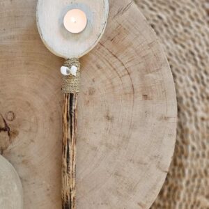 כף עץ דקורטיבית בסגנון בוהו